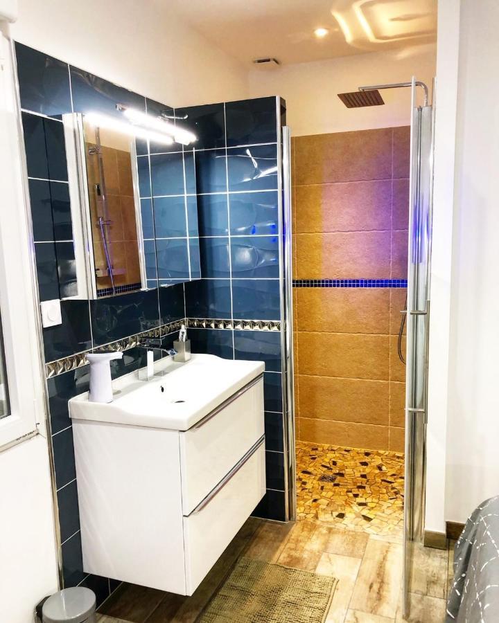 Ferienwohnung Au Lit De Vin Saint-Sulpice-de-Faleyrens Exterior foto